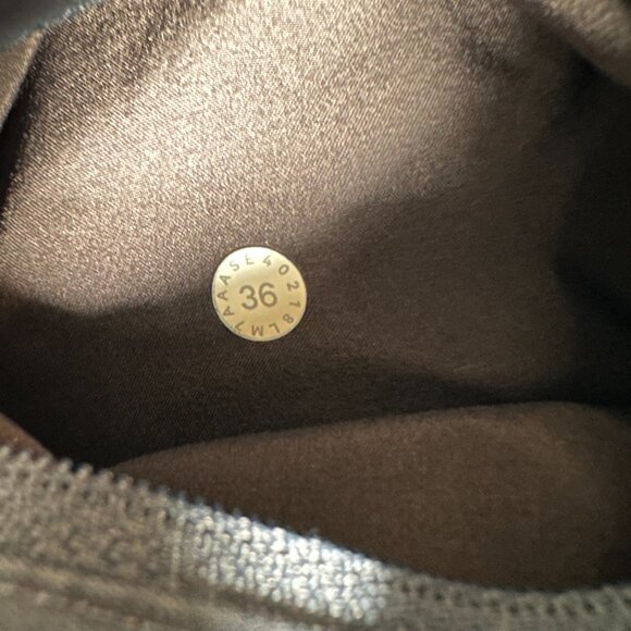 Lululemon Commission Shorts Men Size 36 Blue Classic Fit Slash Pockets LM7AAASE - Picture 10 of 11